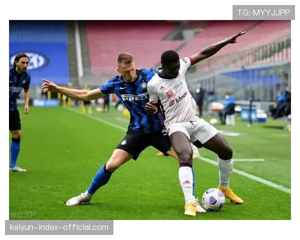 五外站位战术常态化 中锋弧顶发牌成新趋势