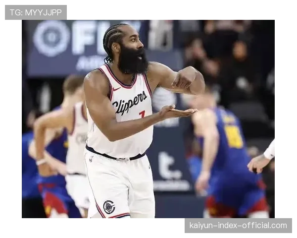 俄勒冈核心后卫宣布参加NBA选秀 但承诺打完剩余赛季